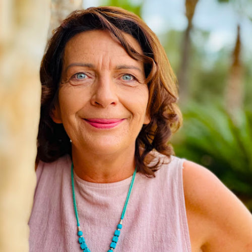 Yvonne Simonis