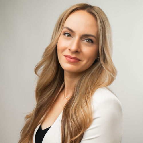 Dr Maria Loumpourdi