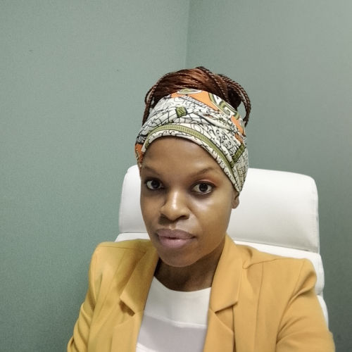 Anna Maphanga